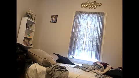 Snapshot of hotrox6942 chatting on 03.22.26 hotrox6942 online show from 03.22.26