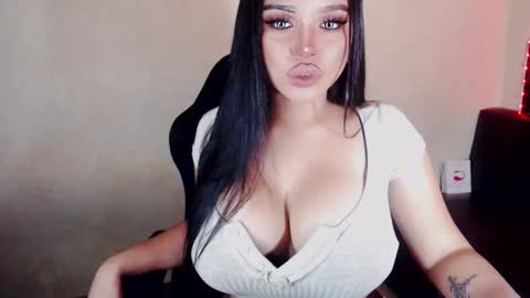 Marga Avery online show from 12.17.24