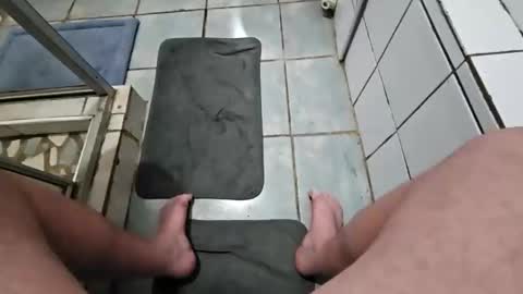 Snapshot of hotshotbadboy chatting on 10.14.25 Hotshot online show from 10.14.25