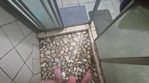 Snapshot of hotshotbadboy chatting on 10.23.25 Hotshot online show from 10.23.25