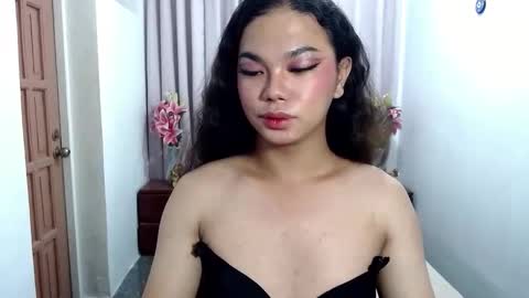 hotsiren101 online show from 12.22.25