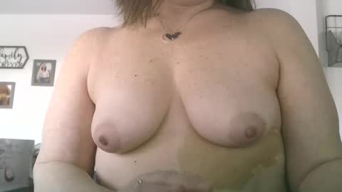 Snapshot of hotspot829 chatting on 02.24.25 hotspot829 online show from 02.24.25