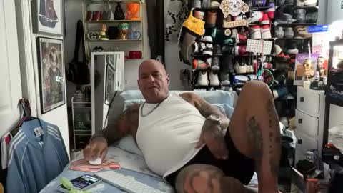 hotstuff775616 online show from 01.14.26