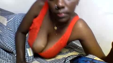 Amalia online show from 09.15.25