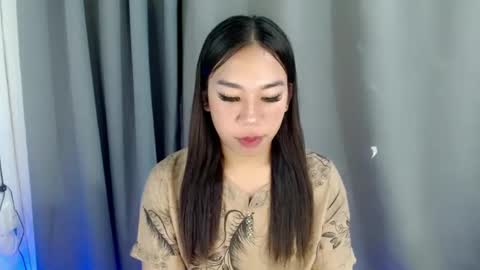 jelaigrande  online show from 03.10.25