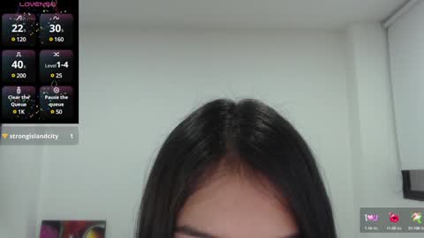 Snapshot of hottbee1 chatting on 01.24.25 AMY online show from 01.24.25