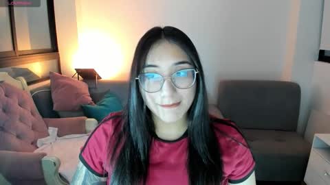 Snapshot of hottbee1 chatting on 10.16.25 AMY online show from 10.16.25