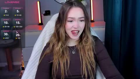 hello Im Eva online show from 10.11.25