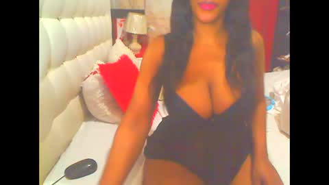 THEONE online show from 10.20.25