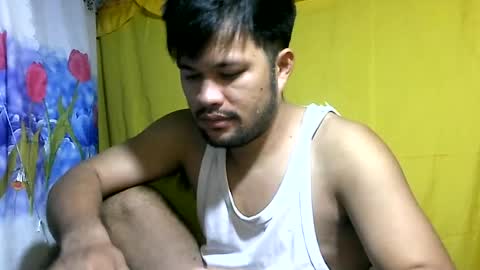 Snapshot of hottestpinoy2323 chatting on 06.19.26 HottestPinoy32 online show from 06.19.26