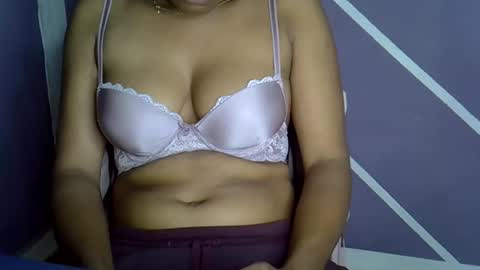 hottie baddie14 online show from 09.29.25