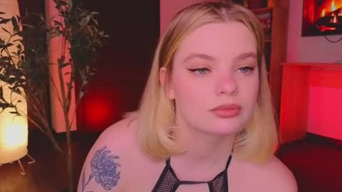 Snapshot of hottie_jane chatting on 04.18.26 Jane online show from 04.18.26