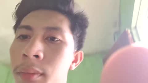 Snapshot of hottie_kylexx chatting on 10.26.25 Asian creamycumxx online show from 10.26.25