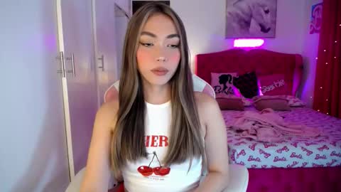 LEXIE- dont forget to give me thumbs up online show from 10.18.25