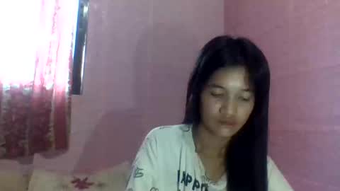 Snapshot of hottie_ptite chatting on 02.13.26 hottie_ptite online show from 02.13.26