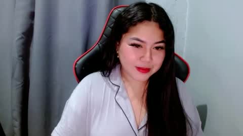 Snapshot of hottie_sexyslut chatting on 09.29.25 Rinkashi online show from 09.29.25