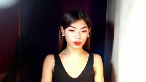 zeah online show from 10.14.25