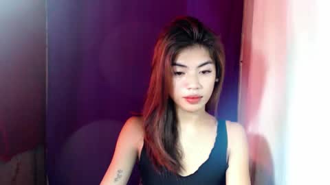 zeah online show from 10.15.25