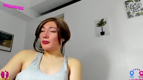 crishinahotty online show from 12.21.24