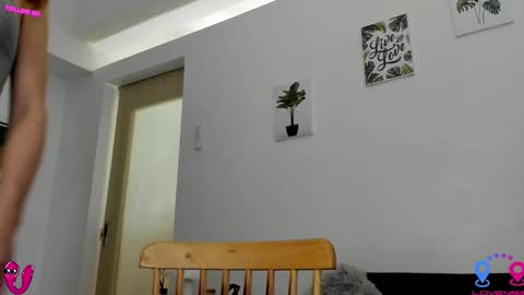 crishinahotty online show from 10.12.25