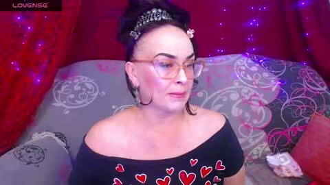 Snapshot of hotzlata chatting on 11.10.25 Hotzlata online show from 11.10.25