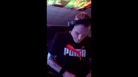 Snapshot of houseofstyle chatting on 04.26.26 SeanPatrick online show from 04.26.26