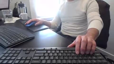 hoverday online show from 02.05.26