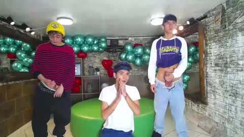 HOWENTS online show from 02.20.25