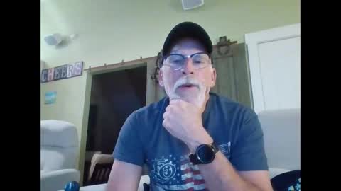 Snapshot of hp58 chatting on 12.11.24 hp58 online show from 12.11.24