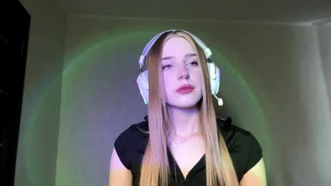 Hikki online show from 05.16.26