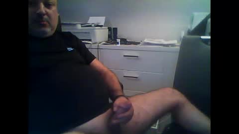 Snapshot of hsakki chatting on 10.31.25 hsakki online show from 10.31.25