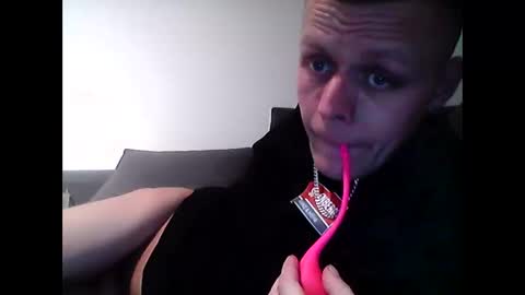 hubikush22 online show from 03.16.26