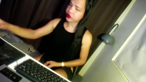 Precious online show from 01.04.25