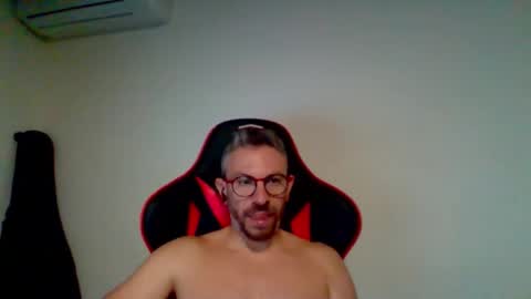 huge__cumshot online show from 10.28.25