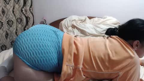 hugeassdevil online show from 09.21.25