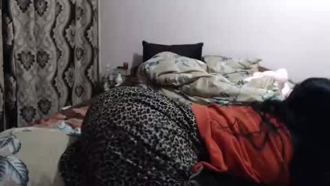 hugeassdevil online show from 11.29.25