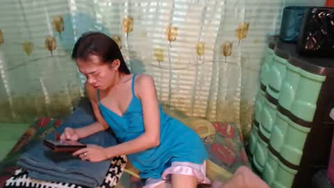 Snapshot of hugecockanna chatting on 12.19.25 hugecockanna online show from 12.19.25