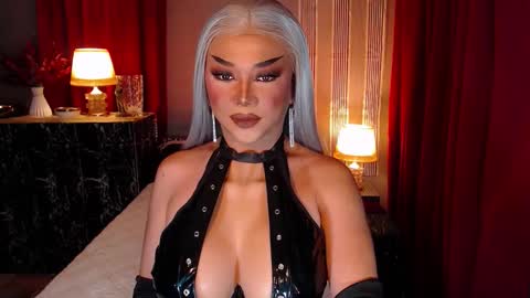 Christine online show from 09.28.25