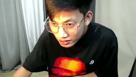 hugecockjames09 online show from 10.02.25