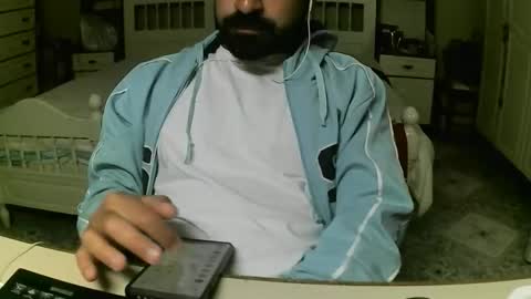 Snapshot of hugeveiny chatting on 05.05.26 hugeveiny online show from 05.05.26