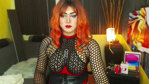 MsLovely online show from 05.15.26