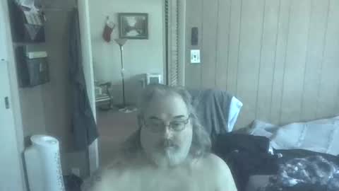 lonely huggy bear online show from 04.27.26
