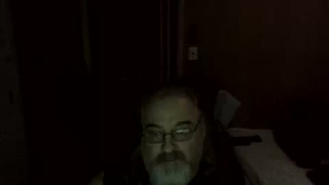lonely huggy bear online show from 07.27.26