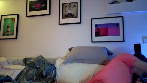 Hugo online show from 01.25.25