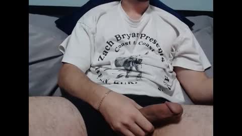 Snapshot of hungchungus420 chatting on 02.02.25 HungChungus420 online show from 02.02.25