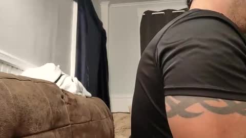 Snapshot of hungitalian40 chatting on 09.19.25 hungitalian40 online show from 09.19.25