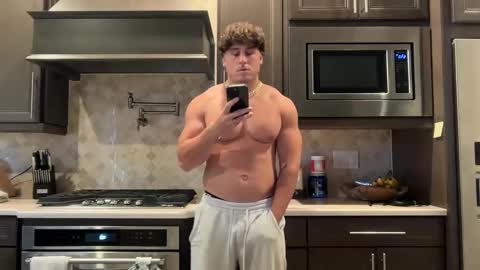 hungkingg22 online show from 10.05.25