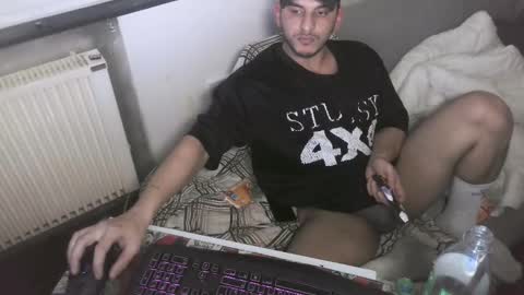 Snapshot of hungryboyyb chatting on 12.22.25 LittleDevilXo1999 online show from 12.22.25