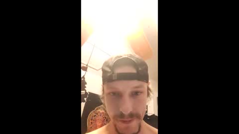 Snapshot of hungtxcock92 chatting on 01.21.25 hungtxcock92 online show from 01.21.25