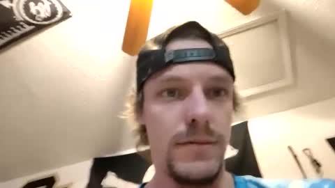 Snapshot of hungtxcock92 chatting on 02.16.25 hungtxcock92 online show from 02.16.25